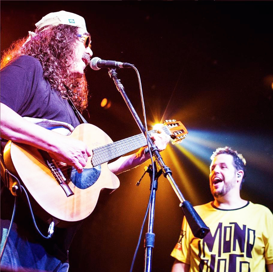 Pedro com Moraes Moreira