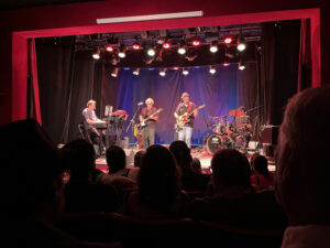 Show no Teatro Brigitte Blair, RJ